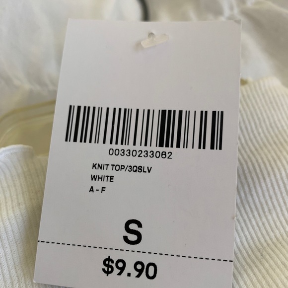 white ruffle tee - Picture 3 of 3